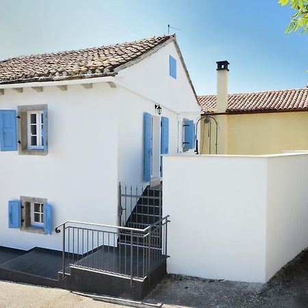Lindar Holiday Home Nono Frane מראה חיצוני תמונה